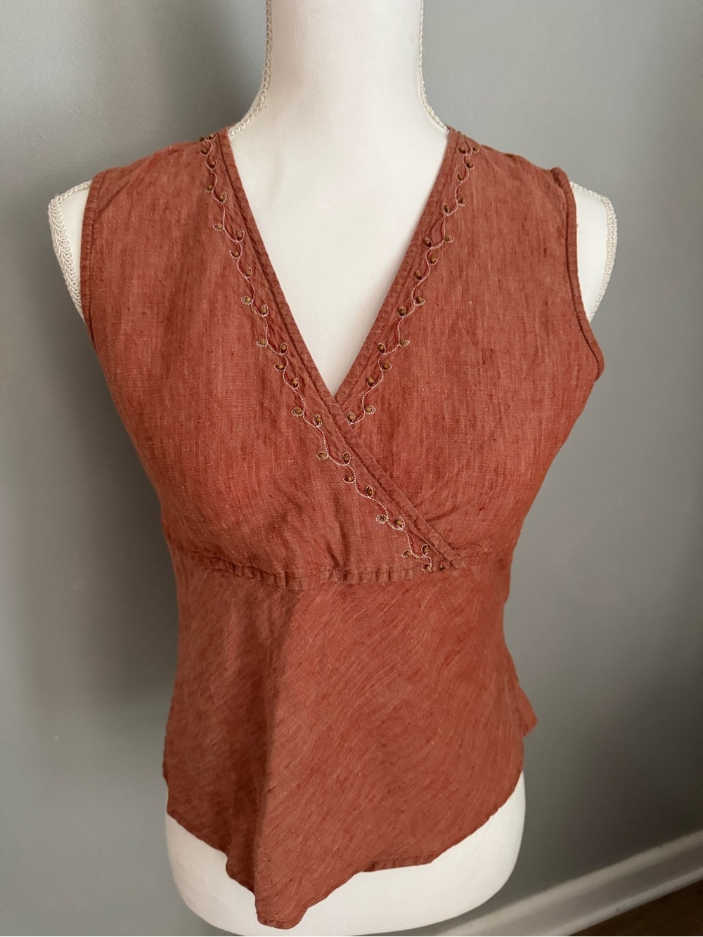 J. Jill Rust-Orange Sleeveless V-Neck Wrap Camisole